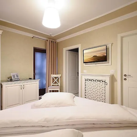 Pensiunea Casa Creanga Гостевой дом 3*